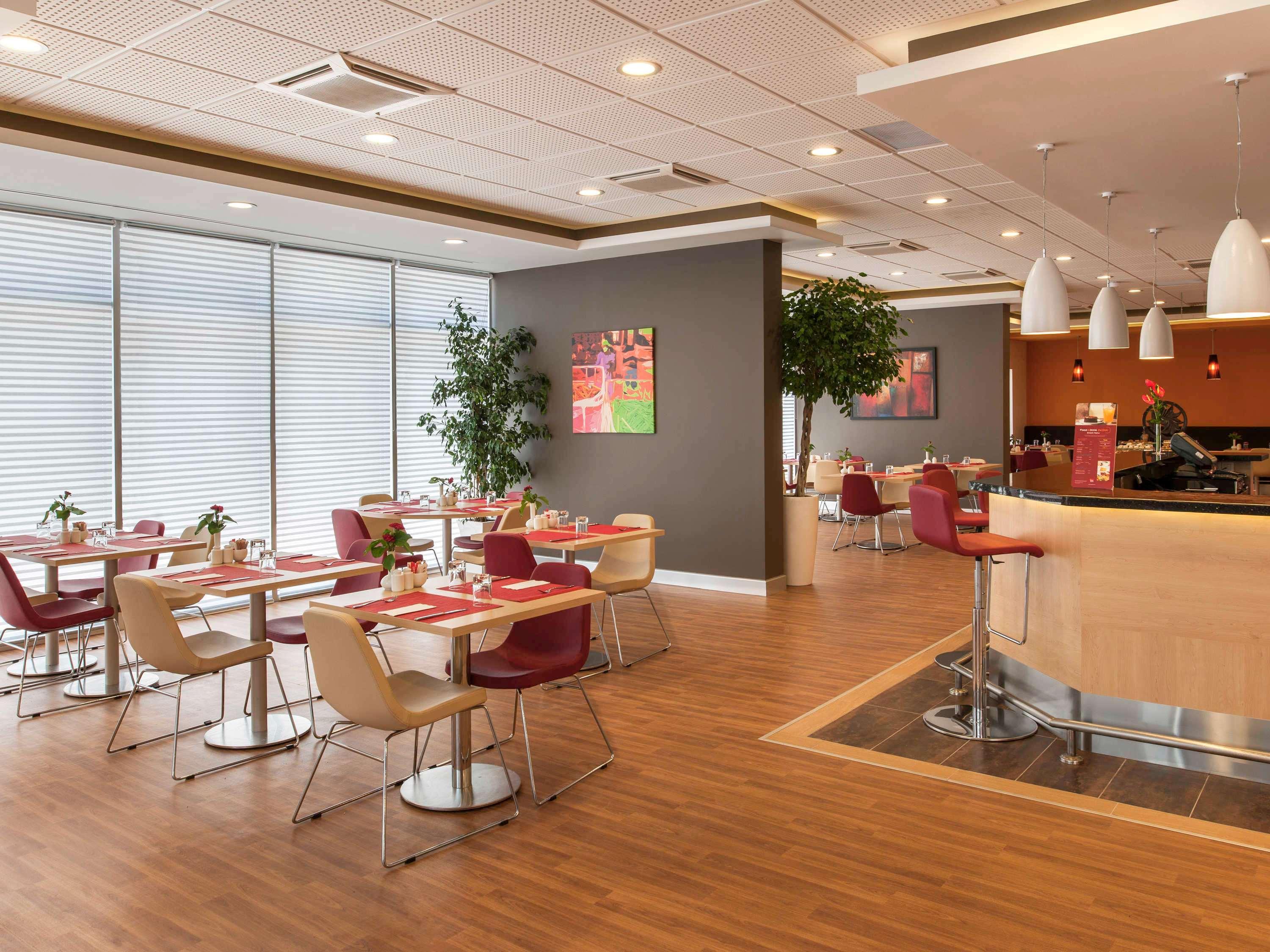 Hotel Ibis Izmir Alsancak Exterior foto