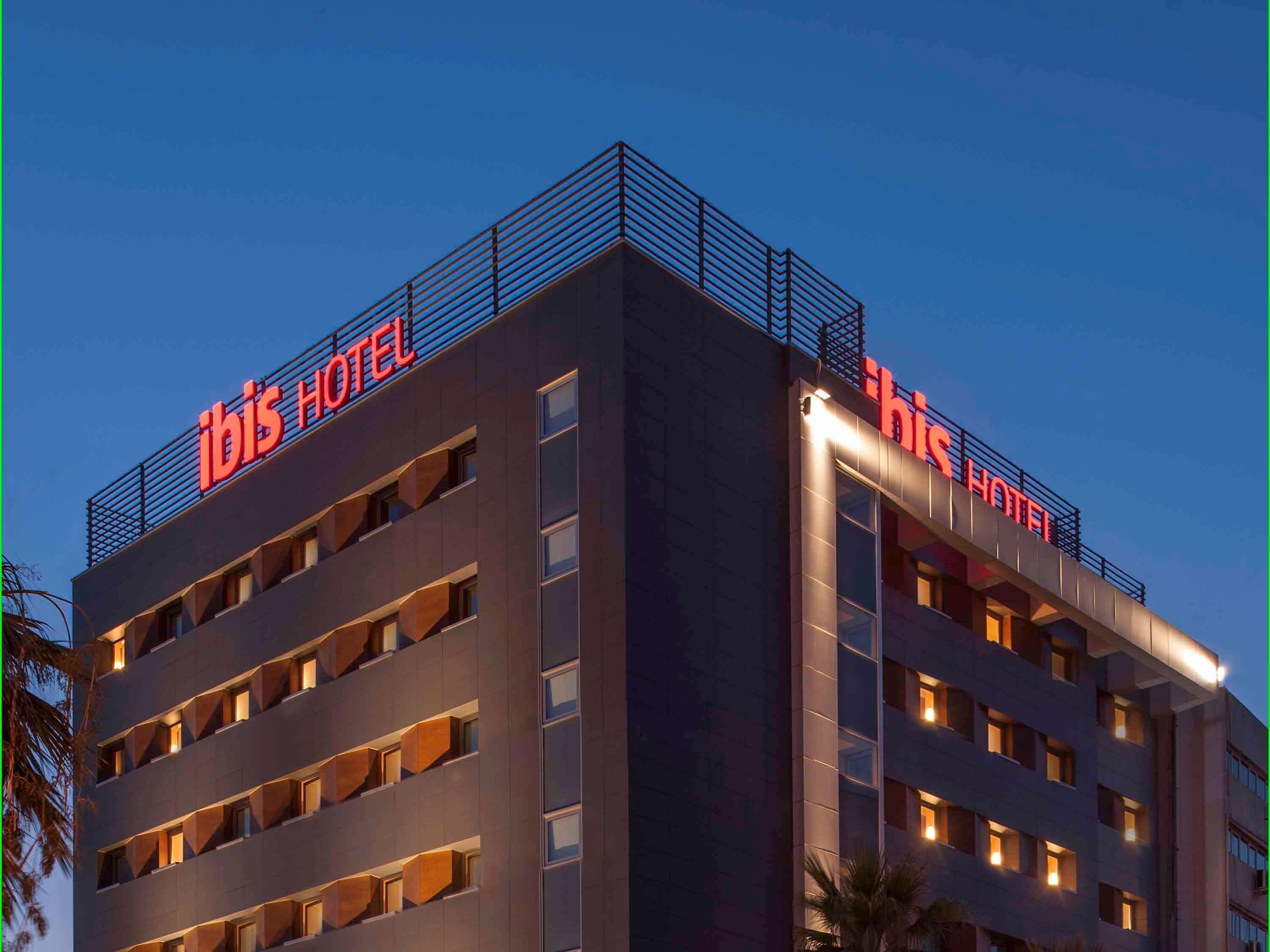 Hotel Ibis Izmir Alsancak Exterior foto
