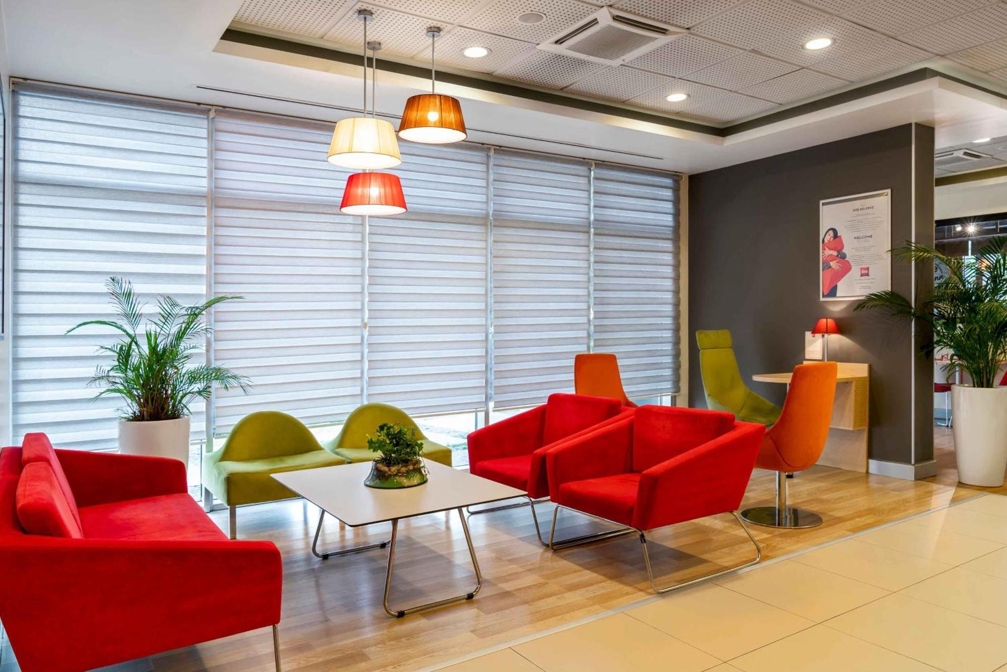 Hotel Ibis Izmir Alsancak Exterior foto